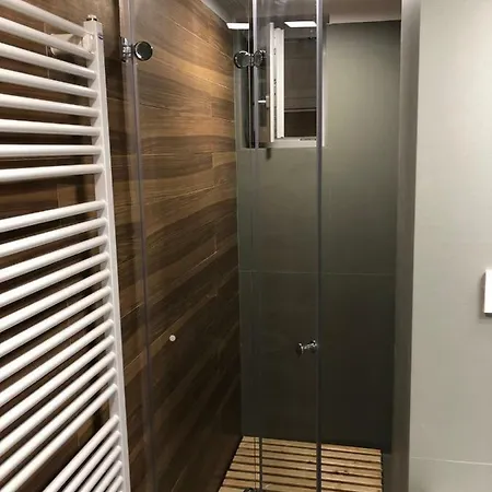 Апартаменти New Luxury Studio *