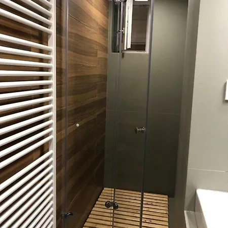 Апартаменти New Luxury Studio